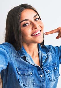 Woman with beautiful teeth smiling